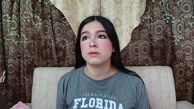 Dulcee 1 online show from October 2025 11:11:01 AM