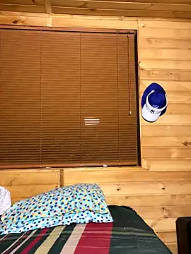 Snapshot of Dani_and_Ander chatting on October 2025 11:06:02 PM Dani and Ander online show from October 2025 11:06:02 PM