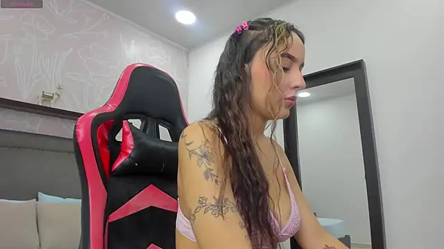 charlotte rousee online show from September 2025 12:32:01 PM