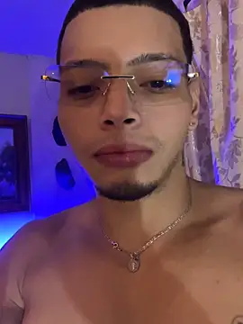 Matt your master  online show from October 2025 11:05:02 PM