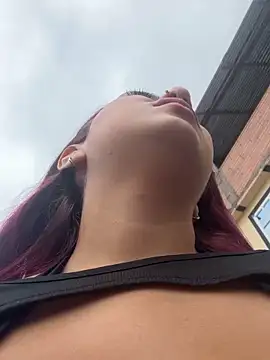 Snapshot of Johanawittee chatting on November 2025 08:32:01 PM Johanawittee online show from November 2025 08:32:01 PM