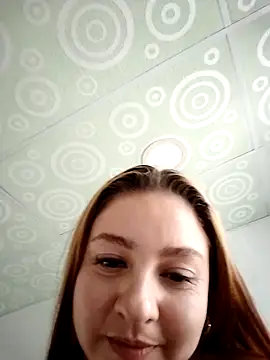 Mia Roushlatin online show from September 2025 08:01:01 PM