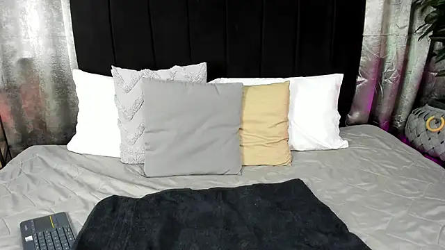 Snapshot of Lenapaul_ chatting on October 2025 03:58:02 AM Lenapaul online show from October 2025 03:58:02 AM