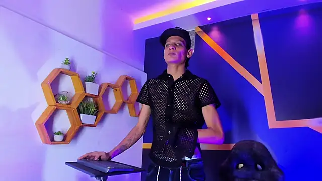 Imperialboys 2 online show from September 2025 03:29:01 AM
