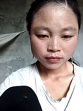 Snapshot of clara-cute chatting on October 2025 04:42:01 AM clara-cute online show from October 2025 04:42:01 AM