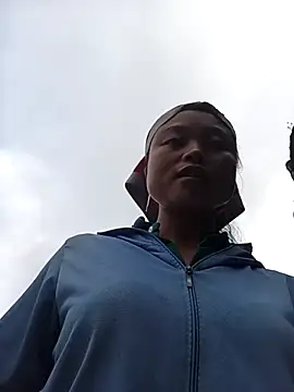 Snapshot of clara-cute chatting on October 2025 12:14:01 AM clara-cute online show from October 2025 12:14:01 AM