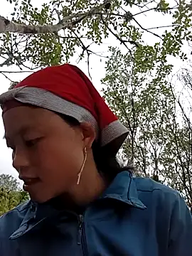 Snapshot of clara-cute chatting on November 2025 12:20:02 AM clara-cute online show from November 2025 12:20:02 AM