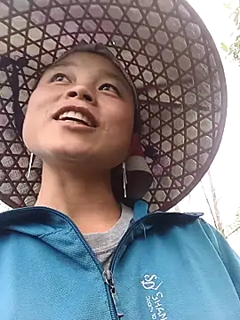 Snapshot of clara-cute chatting on November 2025 12:21:01 AM clara-cute online show from November 2025 12:21:01 AM