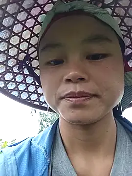 Snapshot of clara-cute chatting on November 2025 12:42:01 AM clara-cute online show from November 2025 12:42:01 AM