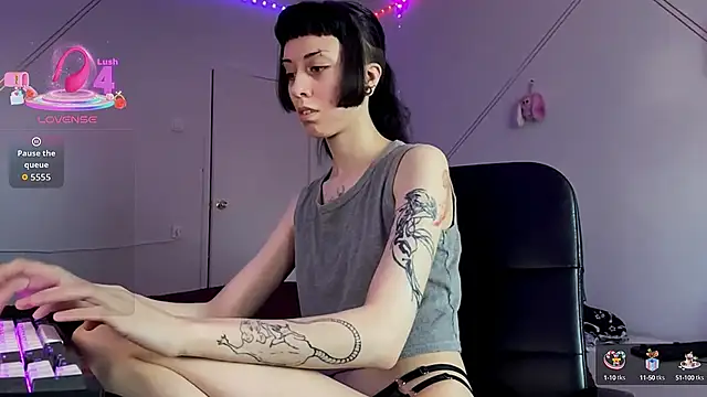 hello veronica online show from September 2025 11:02:01 AM