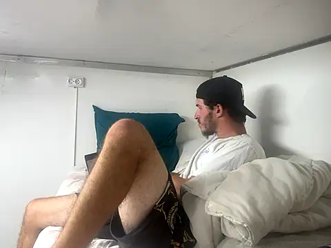 Djbigwhiteelking online show from September 2025 06:32:02 PM