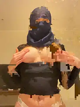 Snapshot of lilita9 chatting on December 2025 05:39:02 PM lilita9 online show from December 2025 05:39:02 PM