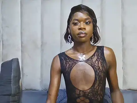 Snapshot of SexyBear012 chatting on October 2025 11:05:01 PM SexyBear012 online show from October 2025 11:05:01 PM