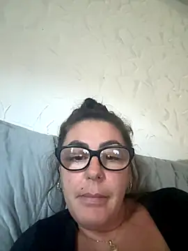 Snapshot of Rileyxxx69 chatting on September 2025 08:43:01 PM Rileyxxx69 online show from September 2025 08:43:01 PM