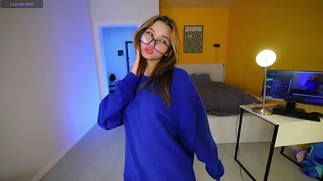 Snapshot of lovekissmes chatting on October 2025 02:30:02 PM lovekissmes online show from October 2025 02:30:02 PM