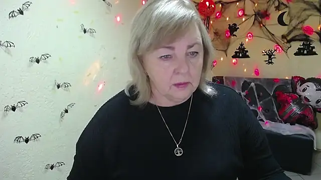 Snapshot of MilenaWedxy chatting on October 2025 05:46:01 AM MilenaWedxy online show from October 2025 05:46:01 AM