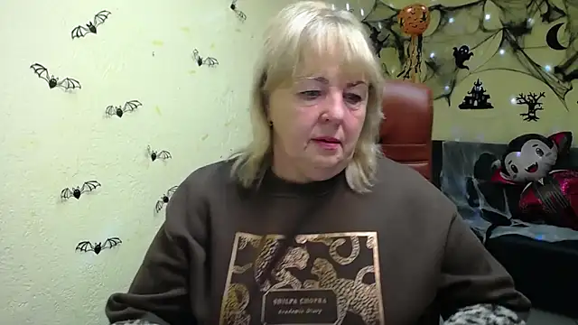 Snapshot of MilenaWedxy chatting on November 2025 06:05:01 AM MilenaWedxy online show from November 2025 06:05:01 AM