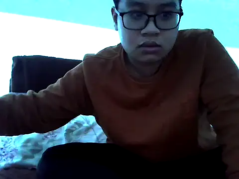 loveninja online show from December 2025 06:00:01 AM