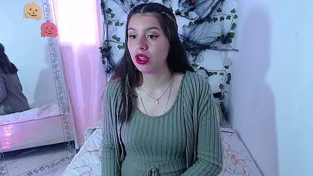 kamillew online show from October 2025 12:27:01 PM