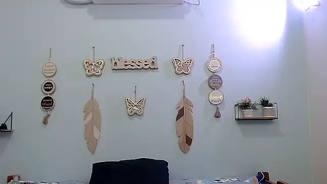 evannesanicol08 online show from October 2025 02:58:02 PM