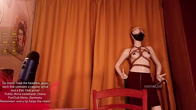 Snapshot of Giantess_Eva chatting on October 2025 04:51:01 PM Giantess Eva online show from October 2025 04:51:01 PM