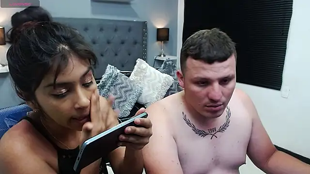 scarlett and justin online show from September 2025 03:33:02 AM