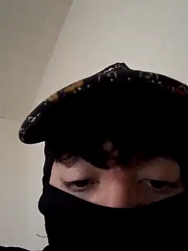 Hoott boyyszz online show from November 2025 08:10:01 PM