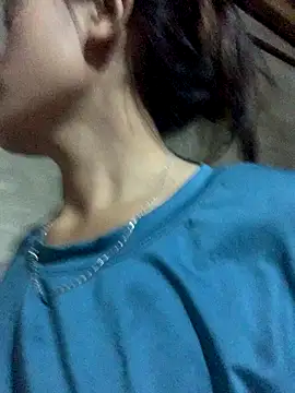 Snapshot of Halyy_xx chatting on October 2025 11:51:02 AM Halyy xx online show from October 2025 11:51:02 AM