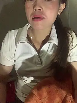 Snapshot of Halyy_xx chatting on November 2025 02:50:01 PM Halyy xx online show from November 2025 02:50:01 PM