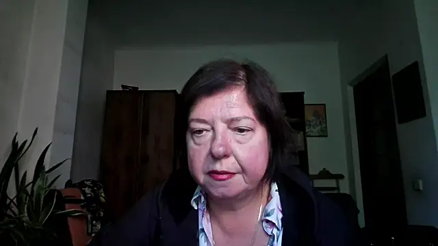 Violet Pulse online show from October 2025 12:02:02 PM