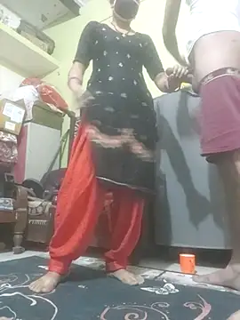 Snapshot of Cute-Charvii chatting on November 2025 02:43:02 AM Cute-Charvii online show from November 2025 02:43:02 AM