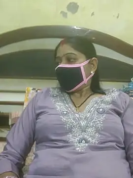 Snapshot of Cute-Charvii chatting on November 2025 04:45:01 AM Cute-Charvii online show from November 2025 04:45:01 AM