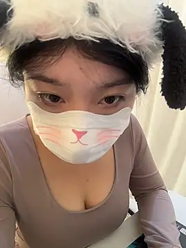 Snapshot of AZ37866 chatting on November 2025 01:50:02 AM AZ37866 online show from November 2025 01:50:02 AM