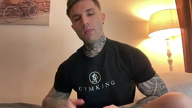 Larsskeet online show from October 2025 12:59:02 PM