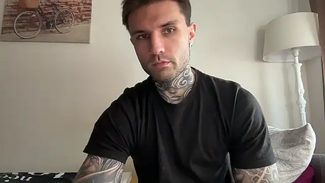 Larsskeet online show from November 2025 01:43:02 PM