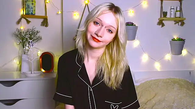 ArcticaRyder online show from September 2025 08:18:01 AM