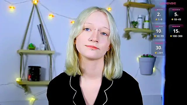 ArcticaRyder online show from October 2025 08:04:02 AM