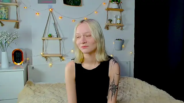 ArcticaRyder online show from November 2025 08:26:01 AM