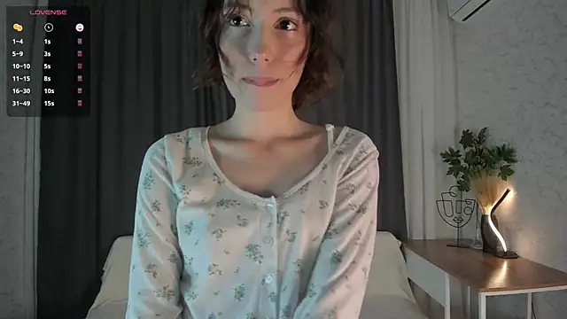 DelilahConsalvo online show from September 2025 06:20:01 PM