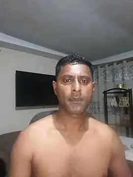 Snapshot of kingVibeX chatting on October 2025 09:04:02 PM kingVibeX online show from October 2025 09:04:02 PM