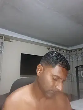 Snapshot of kingVibeX chatting on October 2025 09:48:01 PM kingVibeX online show from October 2025 09:48:01 PM