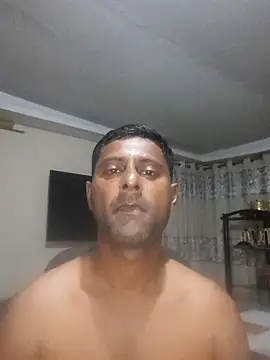 Snapshot of kingVibeX chatting on October 2025 09:53:01 PM kingVibeX online show from October 2025 09:53:01 PM