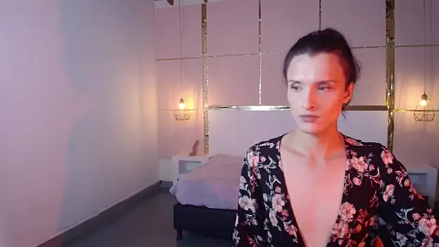 IsabelFernandez online show from October 2025 04:00:01 AM