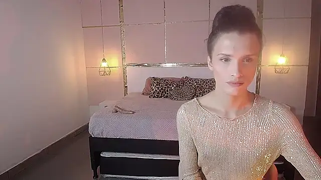 IsabelFernandez online show from October 2025 03:40:01 AM