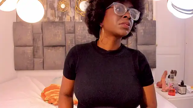 LolaJenkinss online show from October 2025 03:48:01 AM