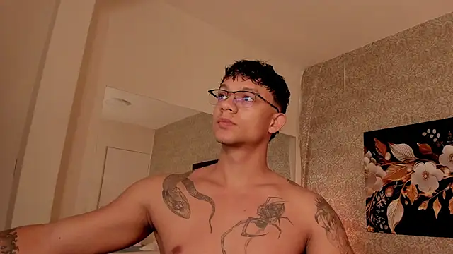 mike wills3 online show from October 2025 03:49:01 AM