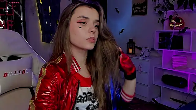 CharmingVixen online show from October 2025 08:32:01 PM