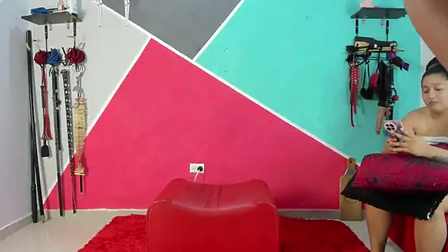 Snapshot of fantasy_girls_BDSM chatting on September 2025 01:43:01 AM fantasy girls BDSM online show from September 2025 01:43:01 AM