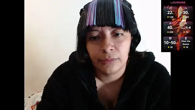 Snapshot of Acelinrose chatting on October 2025 11:46:01 PM Acelinrose online show from October 2025 11:46:01 PM