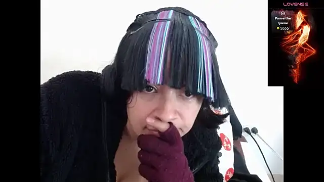 Snapshot of Acelinrose chatting on October 2025 01:09:01 PM Acelinrose online show from October 2025 01:09:01 PM